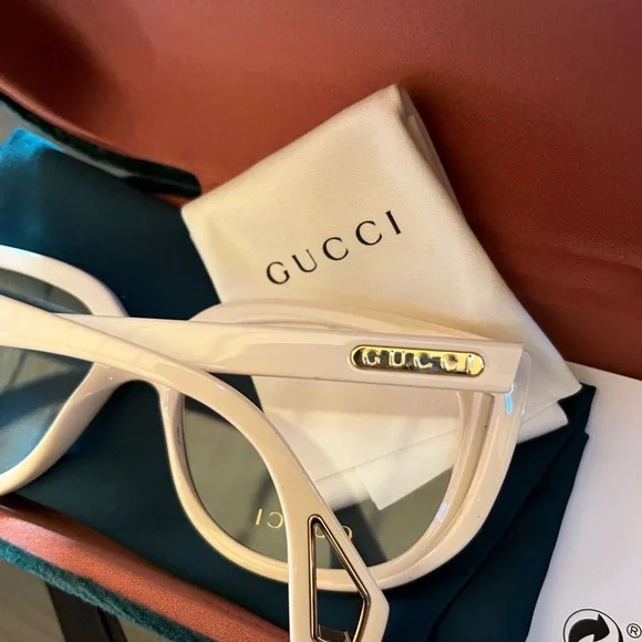 Gucci Ivory Sunglasses (Eyeglass Frames) GG0470o - Picture 2 of 11